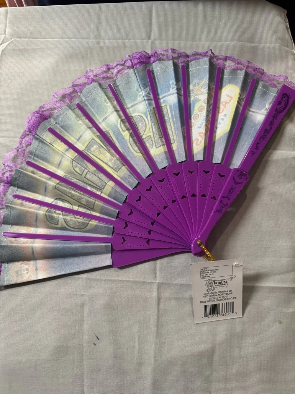 🤩 I’m your fan! Iconic Las Vegas Purple Folding Hand Fan - NWT Souvenir.